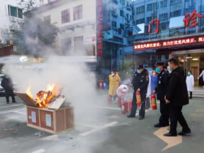 防患于未“燃”臥龍婦幼開展消防培訓與實戰(zhàn)演練